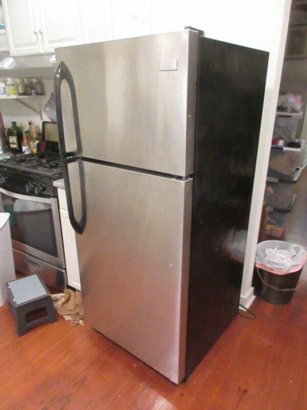 Congelador Frigidaire sin congelar